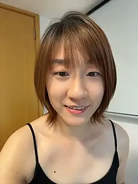 Judi-a - 买套装