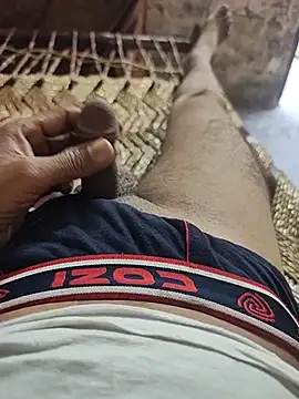 Reshma_sexy_couple - Cum in boobs reshma