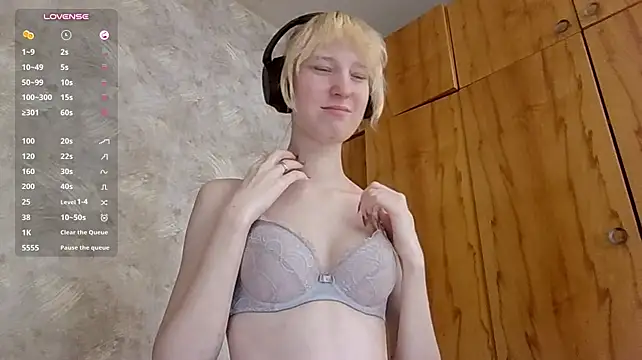 CaryCroy - Take off my bra and slap boobs