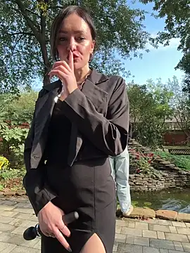 CherryBombs- - SEX WITH A STRAP-ON