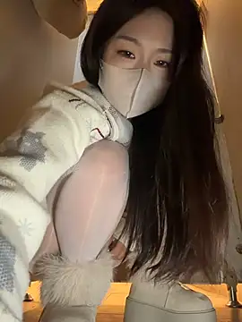 _Galax- - 户外楼道假阳具抽插2分钟➕乳夹Dlido