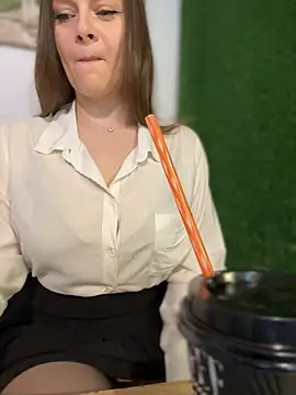 CrazyTori - Take off panties in cafe LT🎁