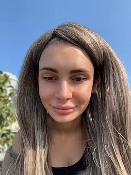 SandraCarter - Play with nippples in public