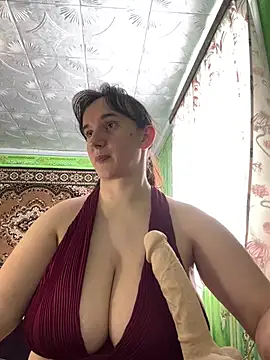HarychaLysichka - Ride this dildo