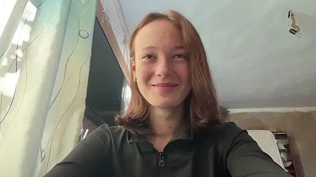 BrittanyLebowitz - An interesting pose?