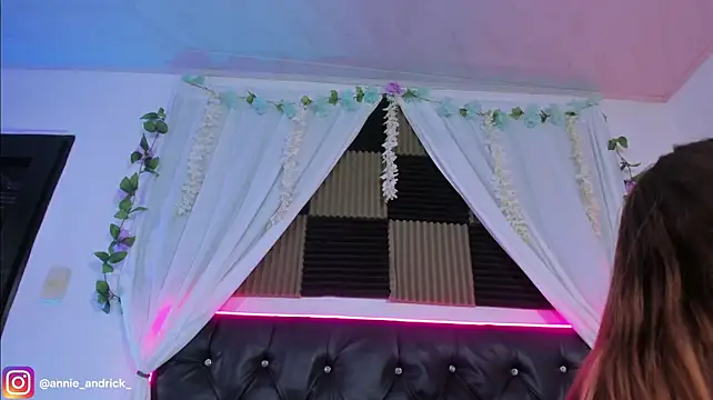 _Annie_Andrick_ - Sexy dance 🔥