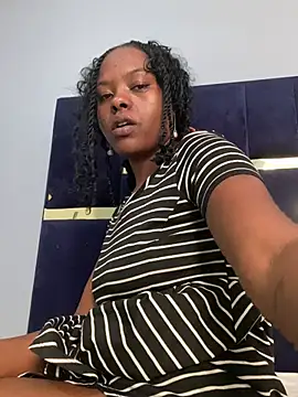 Sis27 - Finger pussy 💦💦