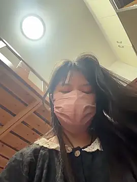 Xiaxia868 - 全裸直播5分钟