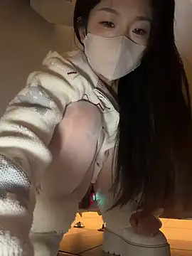 _Galax- - 户外楼道假阳具抽插2分钟➕乳夹Dlido