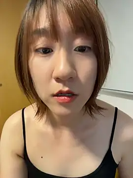 Judi-a - 买套装