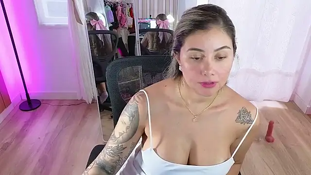 Tawny_cox - ride torso and squirt
