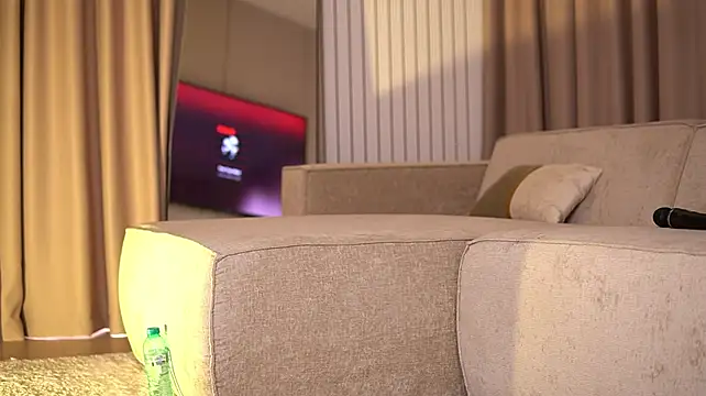 VanessaSimon - Cumshow