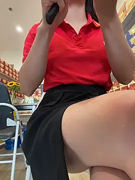 Sneaky_Cumshoot