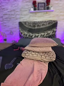 Sasha_Larsen - SHOW ASS🍑