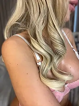 PinaColaBoom - NAUGHTY VIBES😈