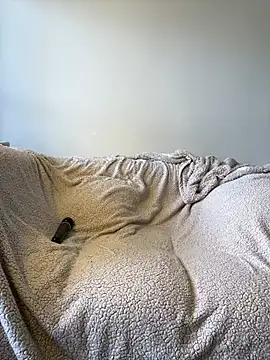 CurvyDesire1 - Let’s Have Fun Daddy