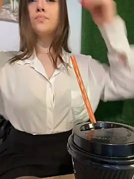 CrazyTori - Take off panties in cafe LT🎁