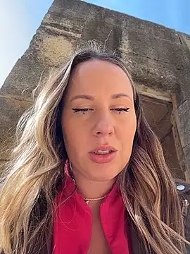 Mona_Plus - 3Fingers pussy💦Squirt outdoor💦LT video