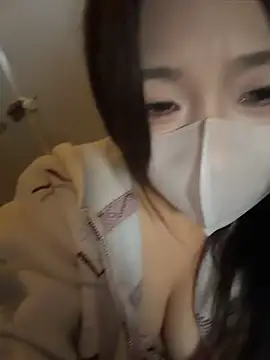 _Galax- - 户外楼道假阳具抽插2分钟➕乳夹Dlido