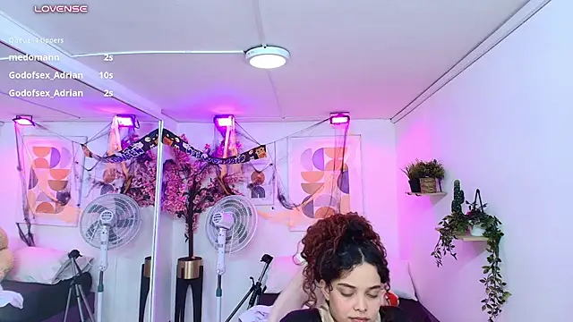Maggy_t18 - BOOBSJOB