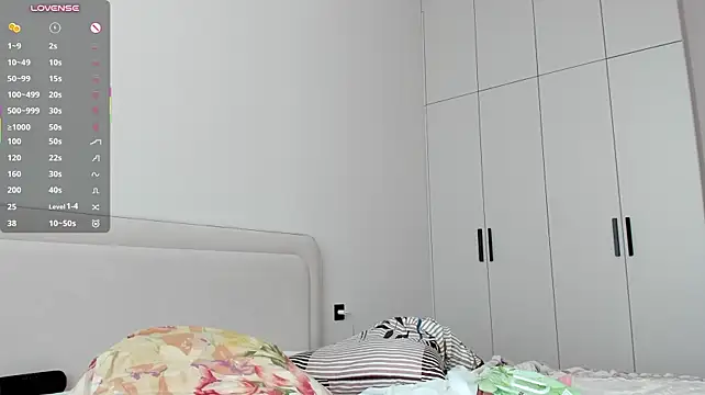 Wow_lina - fingering pussy