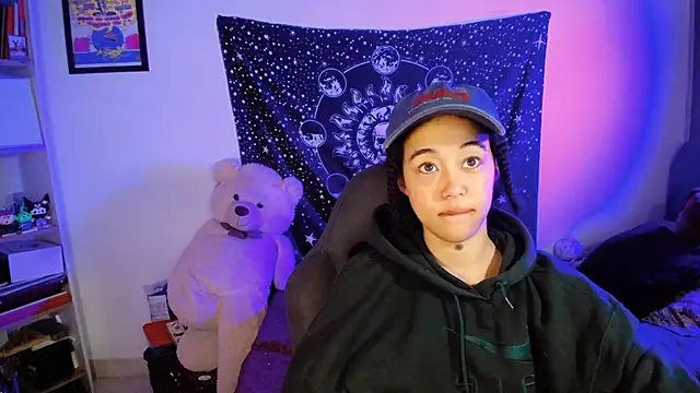 Ela_0 - Hello Guys ♥ Toy on /Goal: ass oil!!