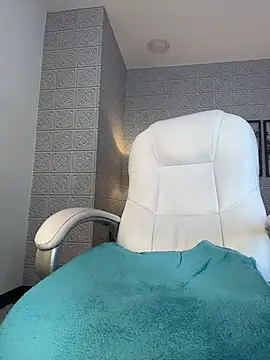 Lilyred_Gh - plug in my asshole