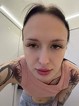 EliteBitch - Welcome back Selin💅