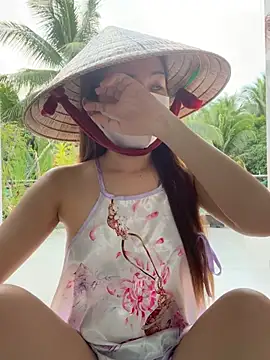 My_Melodyy - Make me cum pussy in public garden 🪴😈