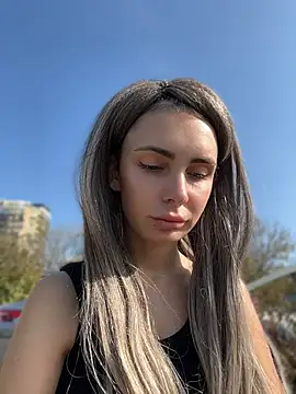 SandraCarter - Show hard nipples in public