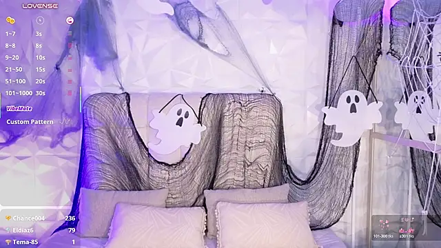 Hinata_98 - Plug Anal small with twerk 😏🥵
