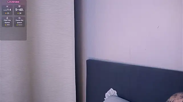 JohanaSugerak - tease u wth my ass