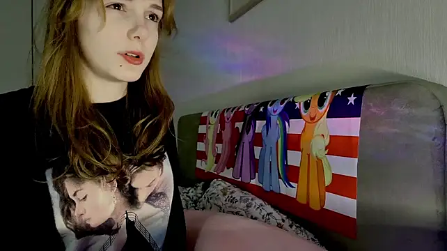 Shycami - Change my pants to shorts