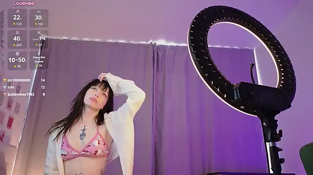 BonnieTreml - suck on them and lick my fingers