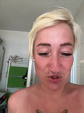 Bigboobiegirl90 - Guten Tag Maria