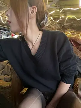 Luck6688 - 完成目标户外互舔闺蜜奶头
