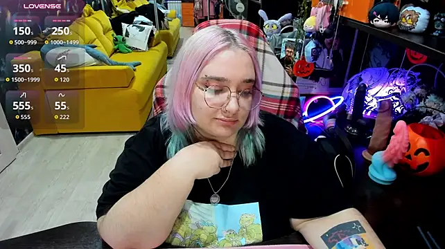 Softie_Sofy - Pussyfuck with black big toy~( •̀ ω •́ )