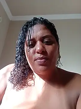 Maliaebonyfetish - Suck tits/ saliva / squirt