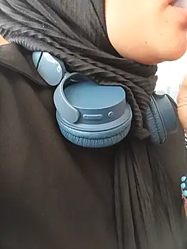 MisyonerNur - Dışarıda göğüslerini aç 😅