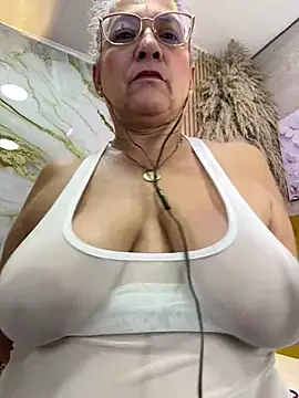 Misevie - style doggy + 2 fingers in pussy