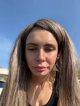 SandraCarter - Show hard nipples in public