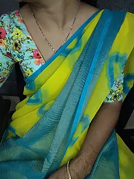 Bujji_Talli - Oil boobs