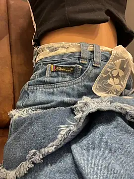 Nai-velvel - Lick my fingers so sexy for you