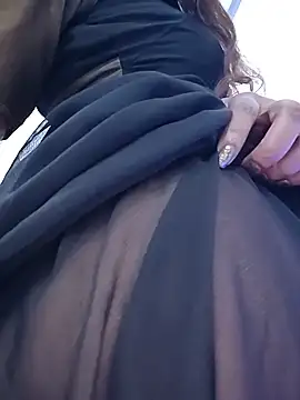 Keira-Knightley_ - Shower show with sari on top without bra