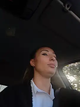 Wonder_Kari - Squirt outside 🥵