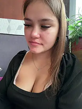 Cristal-Et-Moet - Pussy riding on BIG BLACK COCK to squirt