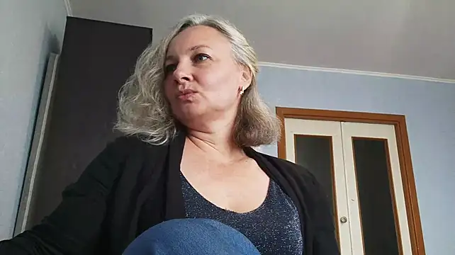 EdithManning - take off bra