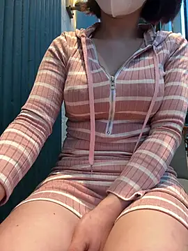 Meii-meyy - Naked squirt show