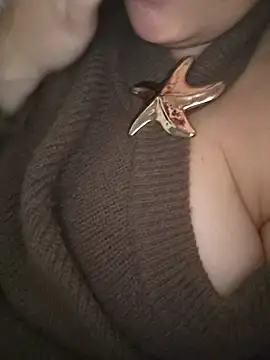 Lasexycoquine59 - J'enlève le haut +flash boobs