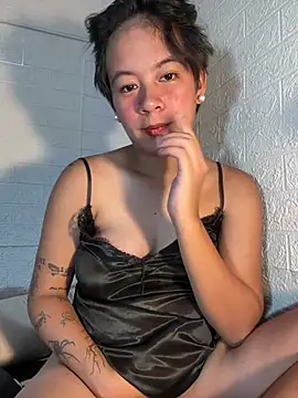 Hollygod22 - make me crazy here fuck me here im wet